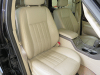 Image 9 of 13 of a 2004 LINCOLN AVIATOR