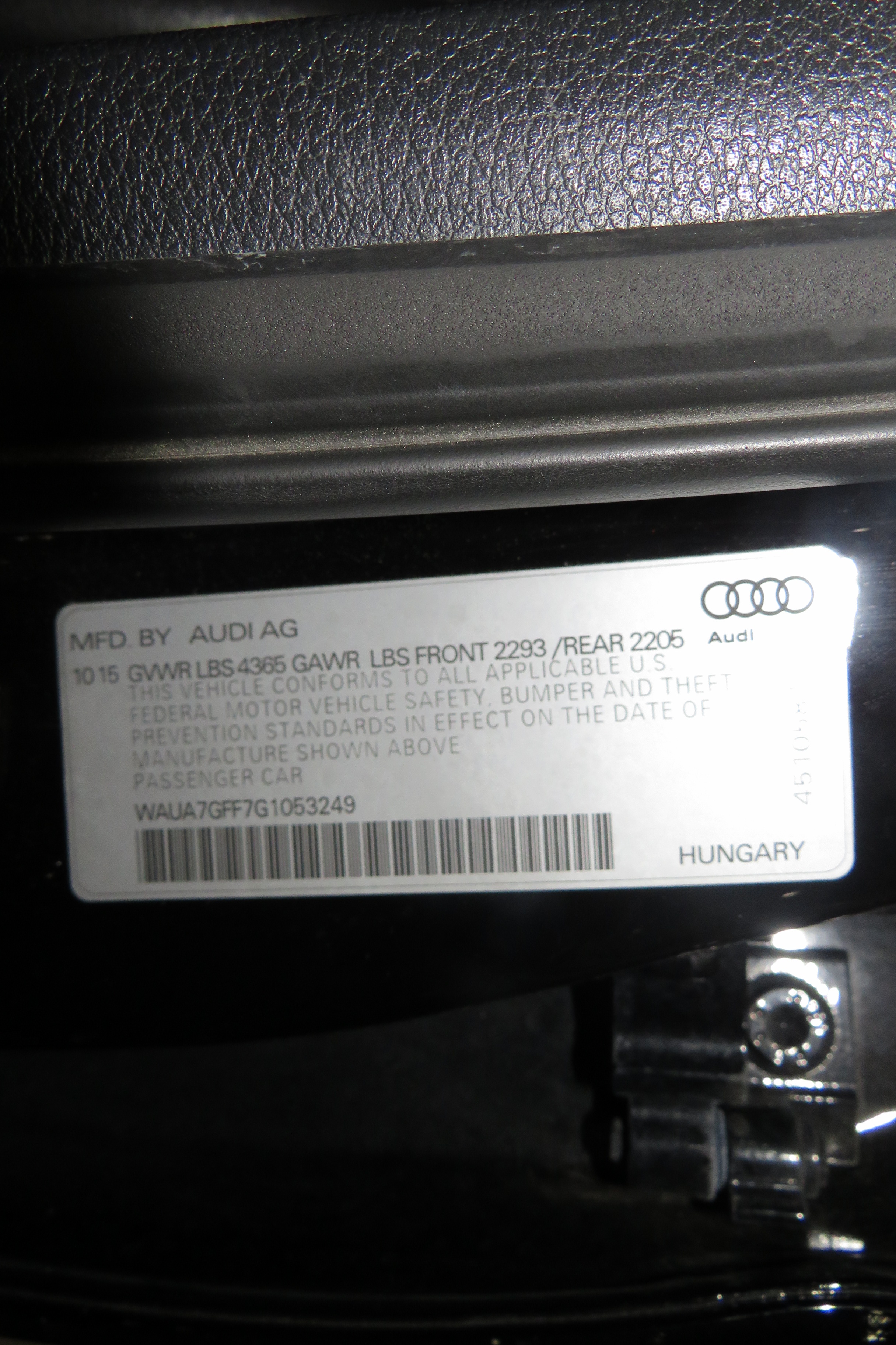 6th Image of a 2016 AUDI A3 PREMIUM