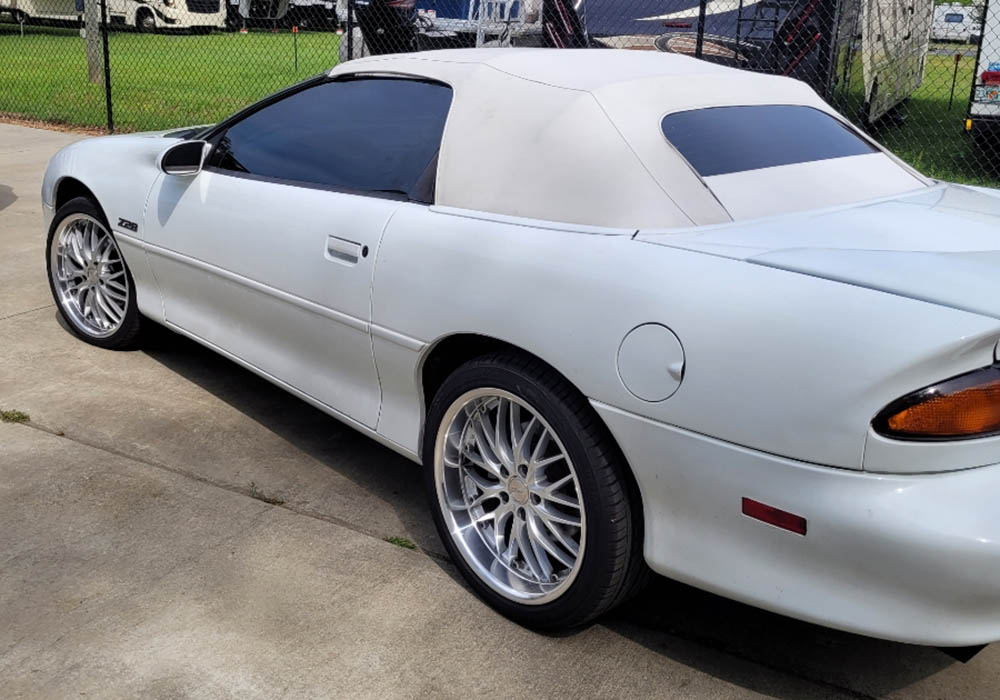 2nd Image of a 1998 CHEVROLET CAMARO Z28