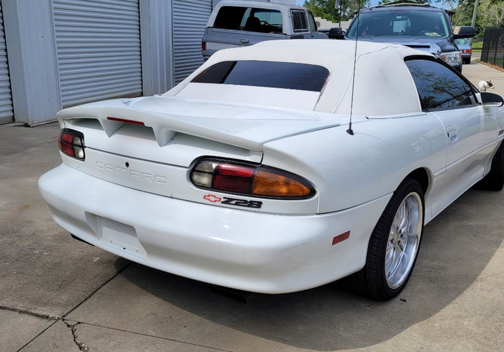 7th Image of a 1998 CHEVROLET CAMARO Z28