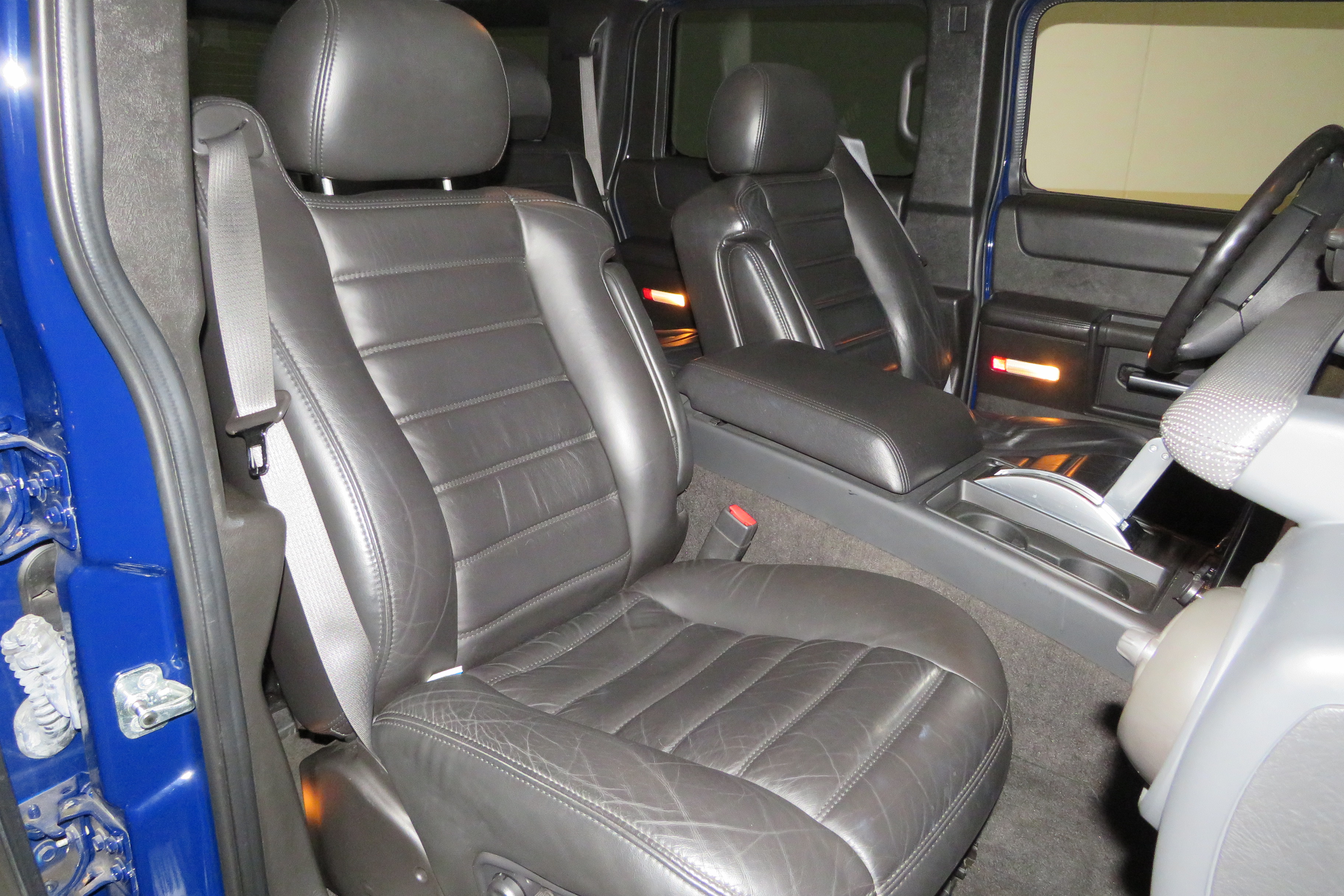 7th Image of a 2007 HUMMER H2 3/4 TON