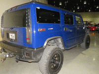 Image 12 of 14 of a 2007 HUMMER H2 3/4 TON