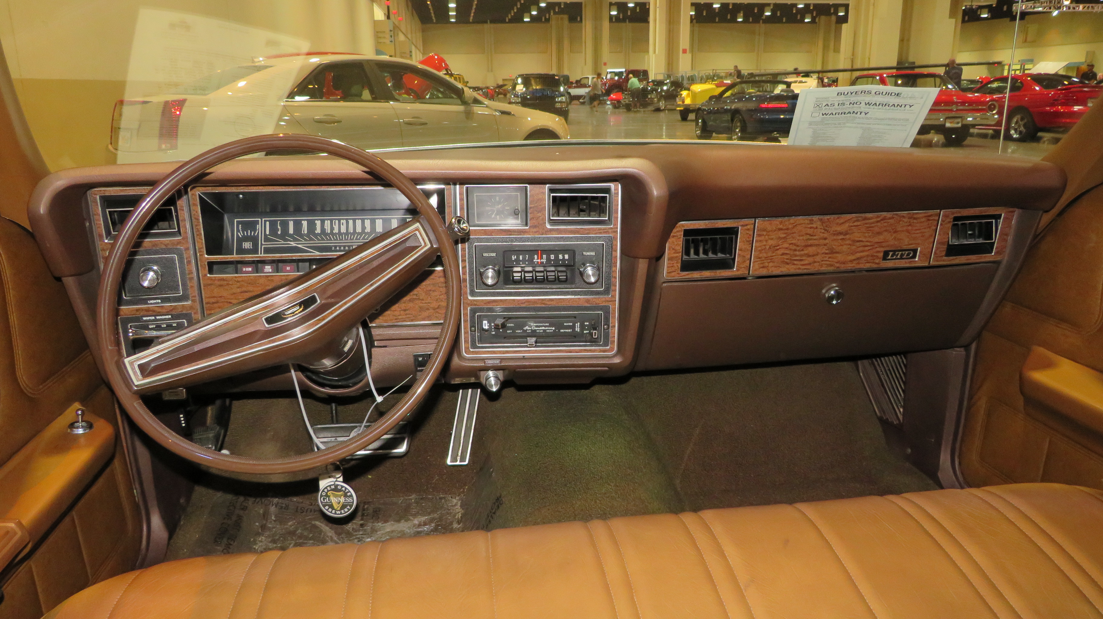 2nd Image of a 1973 FORD COUNTRY SQUIRE