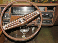 Image 4 of 11 of a 1973 FORD COUNTRY SQUIRE