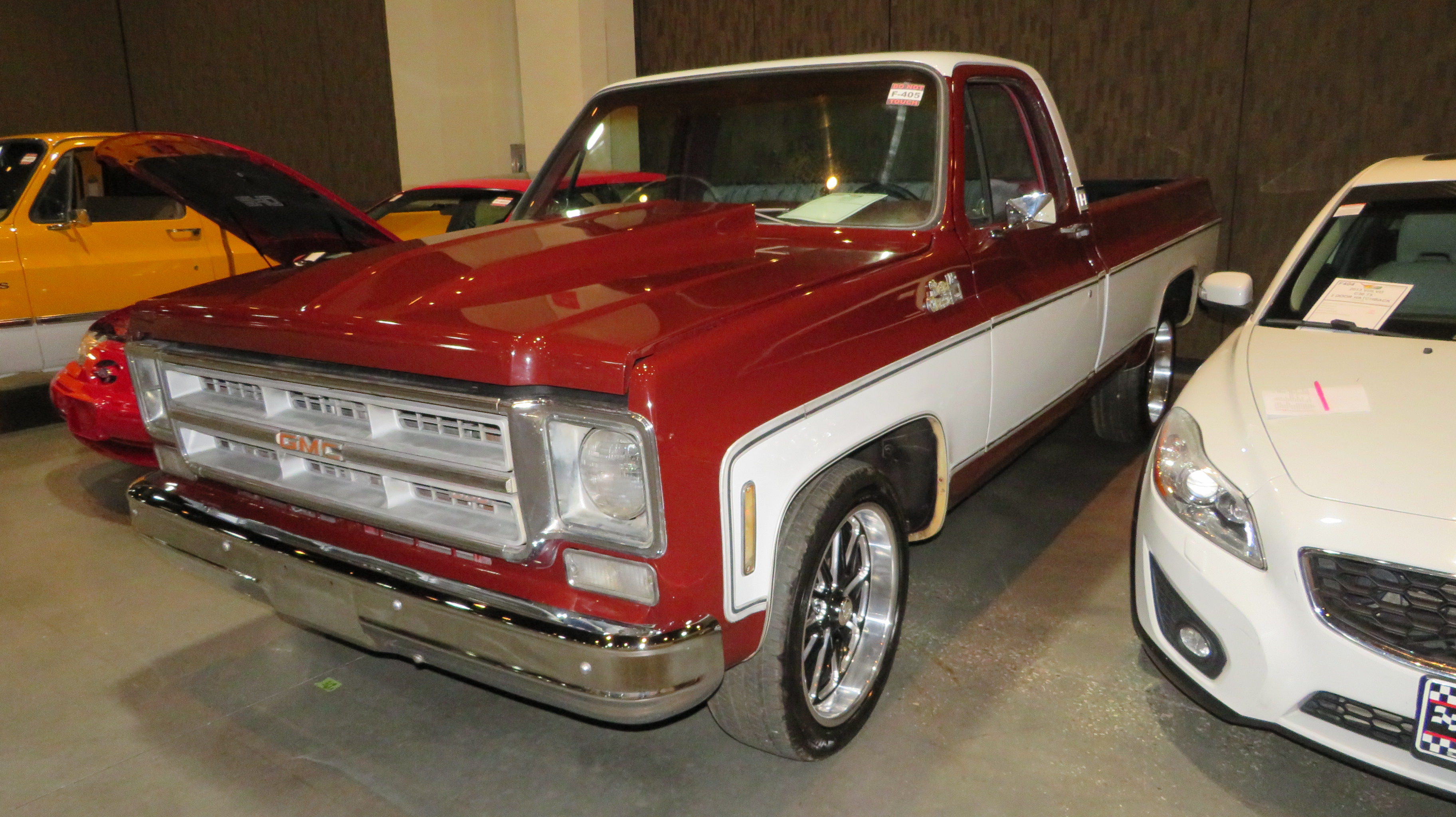 1st Image of a 1973 GMC SIERRA