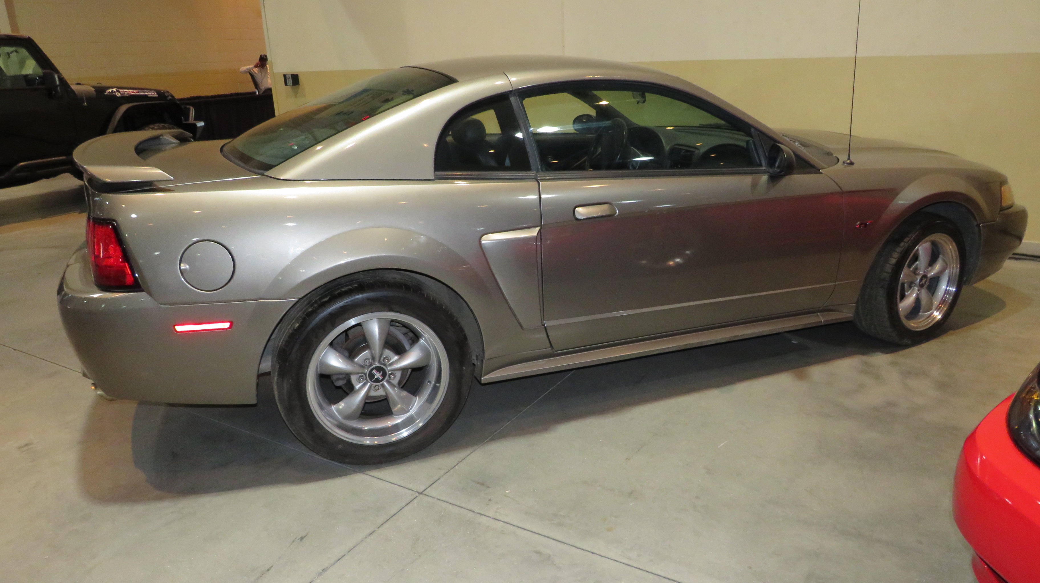 1st Image of a 2002 FORD MUSTANG