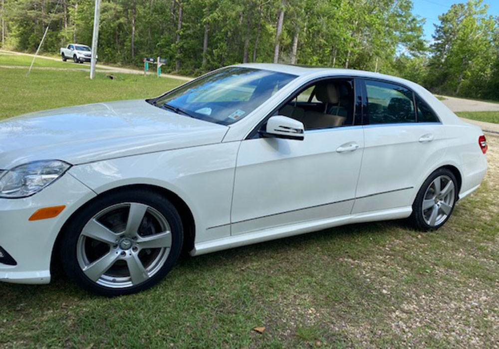 0th Image of a 2011 MERCEDES-BENZ E-CLASS E350