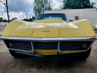 Image 6 of 23 of a 1968 CHEVROLET CORVETTE