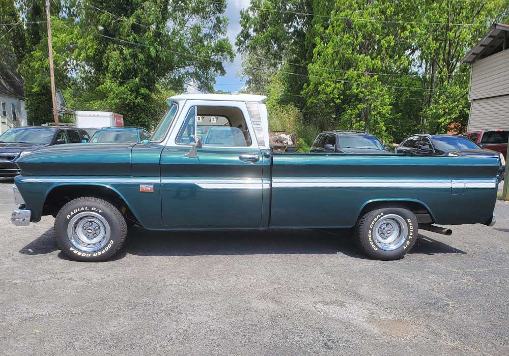 3rd Image of a 1966 CHEVROLET C10