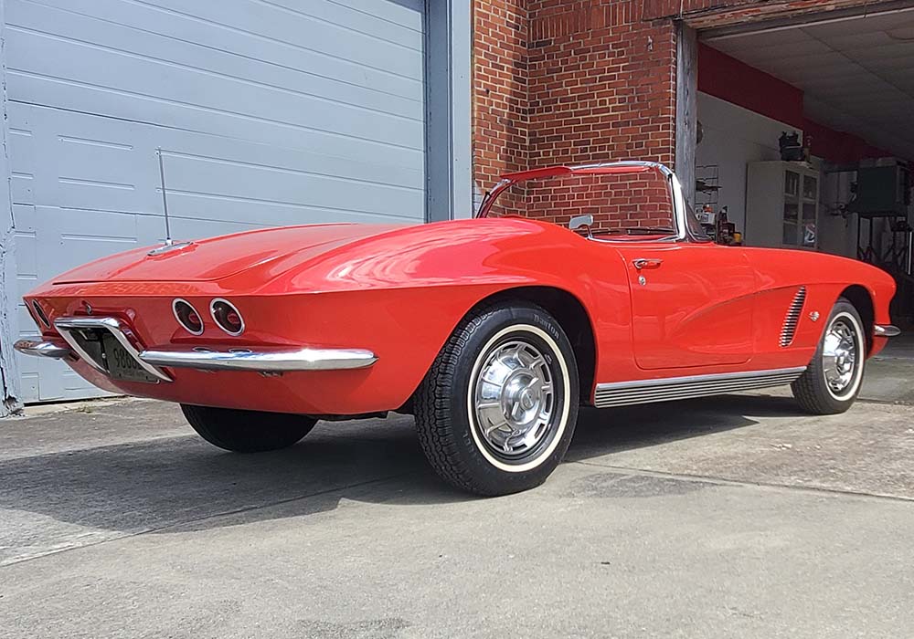 4th Image of a 1962 CHEVROLET CORVETTE