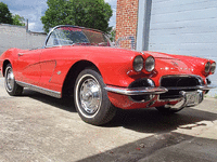 Image 2 of 23 of a 1962 CHEVROLET CORVETTE