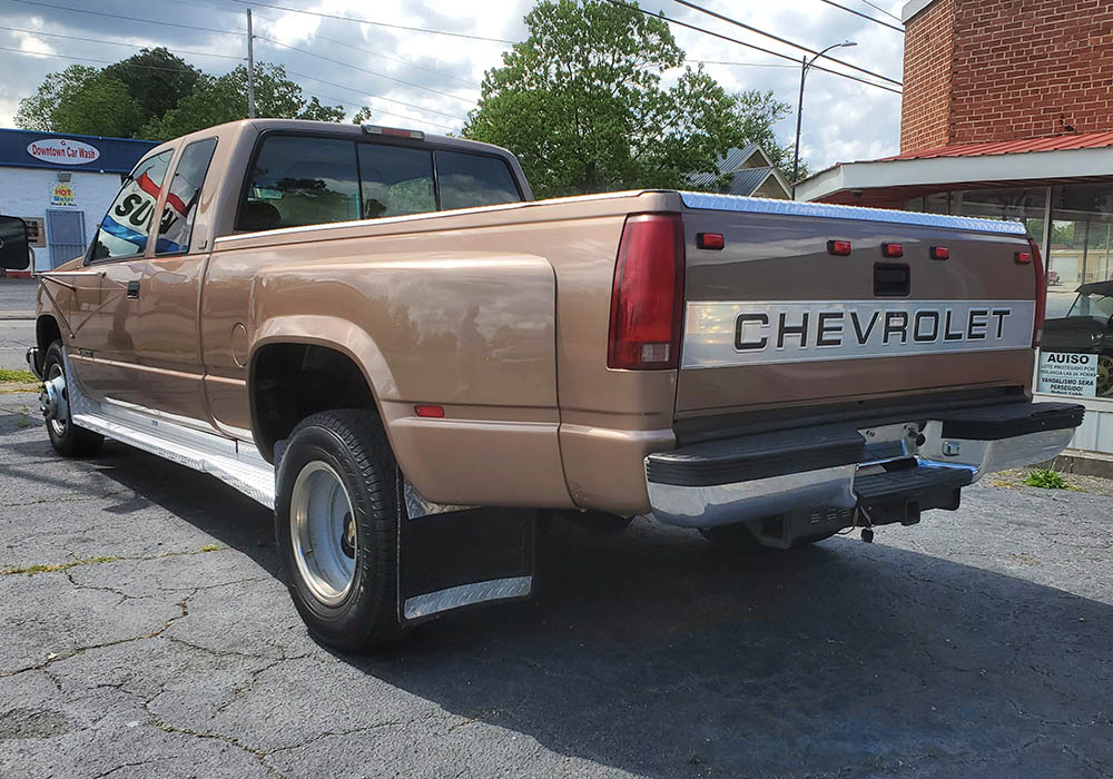 1st Image of a 1995 CHEVROLET C3500