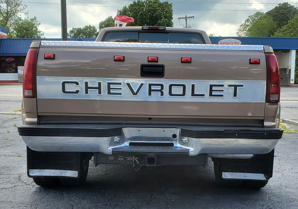 6th Image of a 1995 CHEVROLET C3500