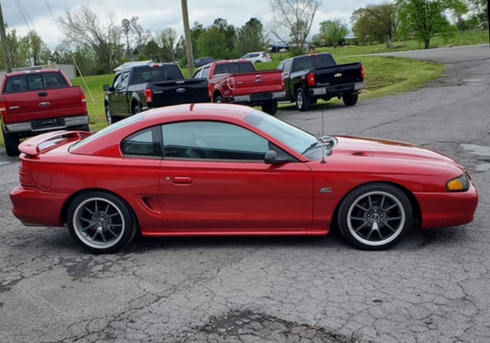 4th Image of a 1994 FORD MUSTANG GT