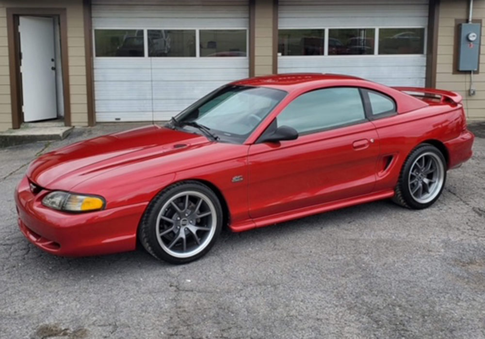 5th Image of a 1994 FORD MUSTANG GT