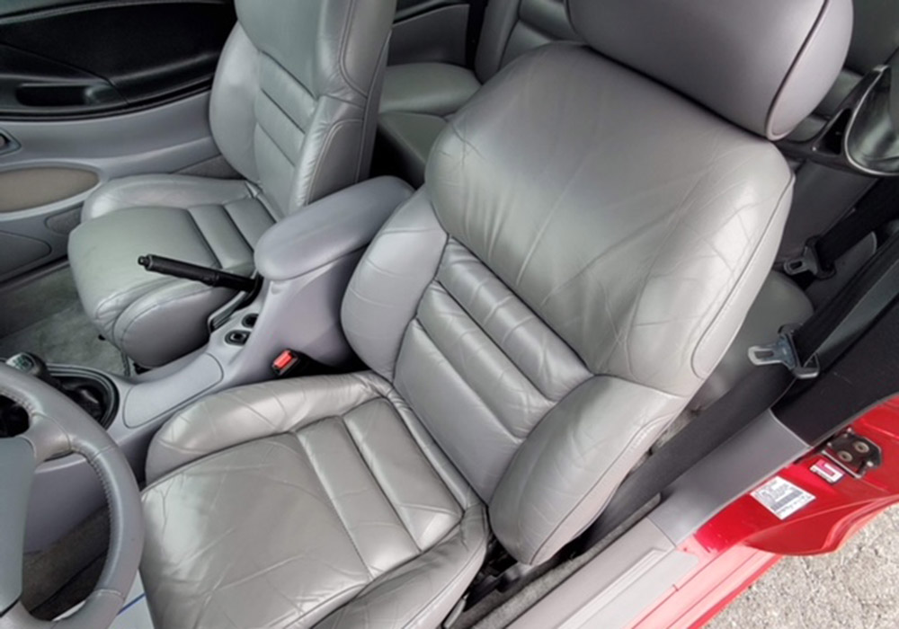 7th Image of a 1994 FORD MUSTANG GT