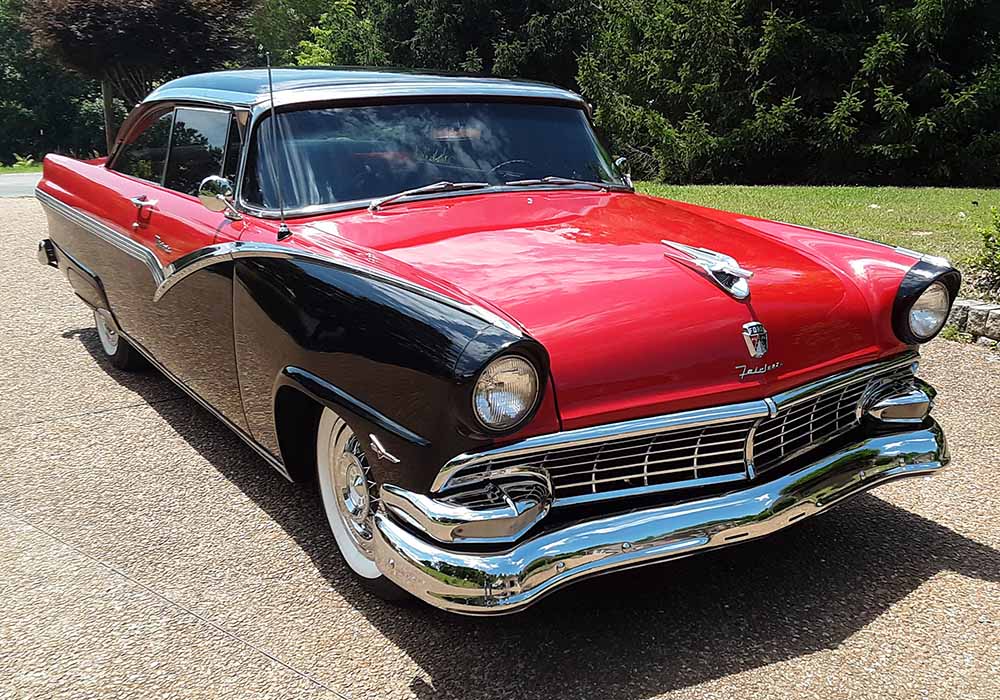3rd Image of a 1956 FORD FAIRLANE VICTORIA