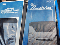 Image 7 of 10 of a 1988 FORD THUNDERBIRD