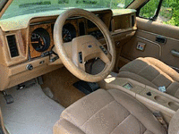 Image 8 of 12 of a 1988 FORD BRONCO II