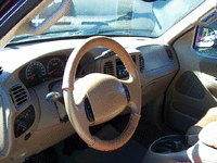Image 8 of 25 of a 2002 FORD F-150