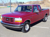 Image 2 of 46 of a 1995 FORD F-150 XLT