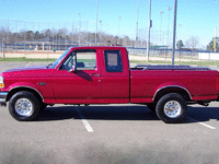 Image 5 of 46 of a 1995 FORD F-150 XLT