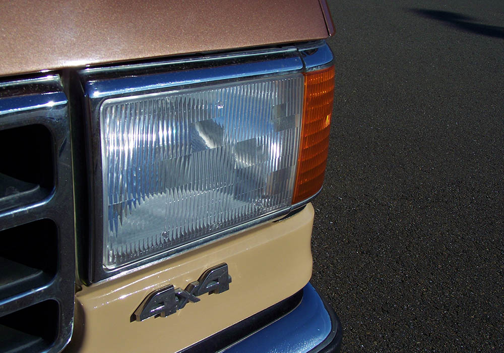 38th Image of a 1989 FORD BRONCO XLT