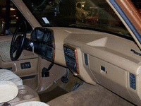 Image 26 of 42 of a 1989 FORD BRONCO XLT