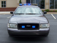 Image 10 of 32 of a 2004 FORD CROWN VICTORIA