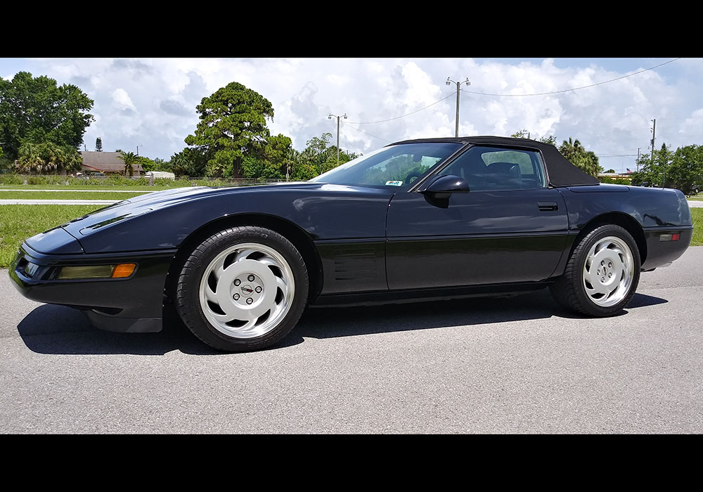 1st Image of a 1991 CHEVROLET CORVETTE