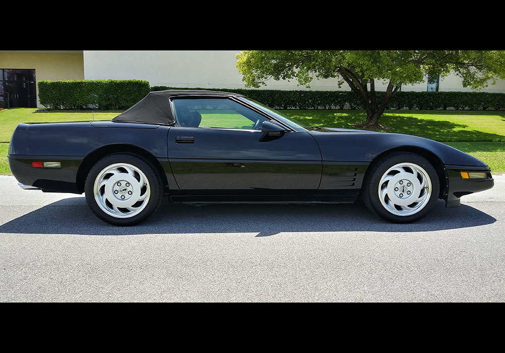 5th Image of a 1991 CHEVROLET CORVETTE