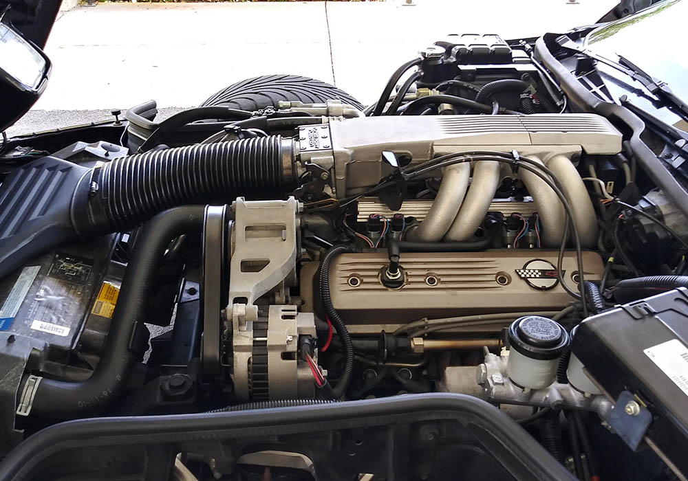 33rd Image of a 1991 CHEVROLET CORVETTE