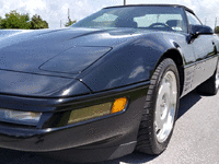 Image 11 of 34 of a 1991 CHEVROLET CORVETTE