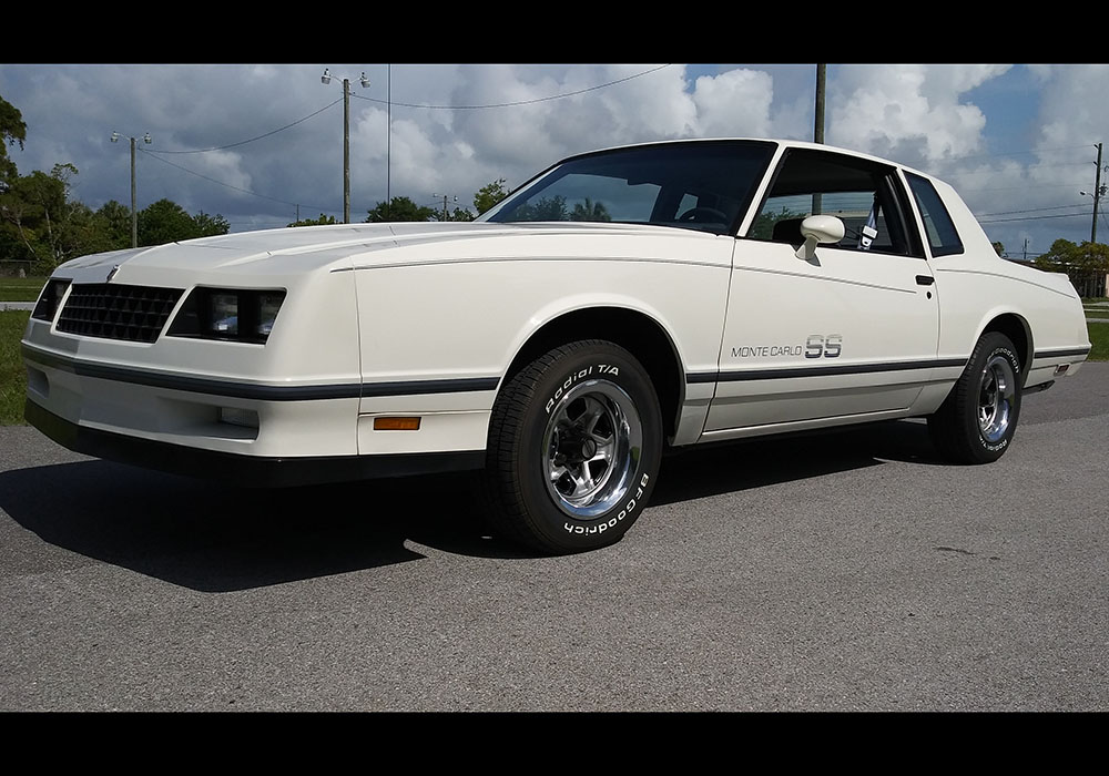 1st Image of a 1986 CHEVROLET CAMARO