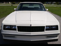 Image 8 of 37 of a 1986 CHEVROLET CAMARO