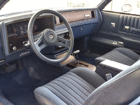 Image 18 of 37 of a 1986 CHEVROLET CAMARO