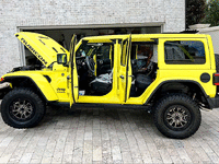 Image 13 of 18 of a 2022 JEEP RUBICON