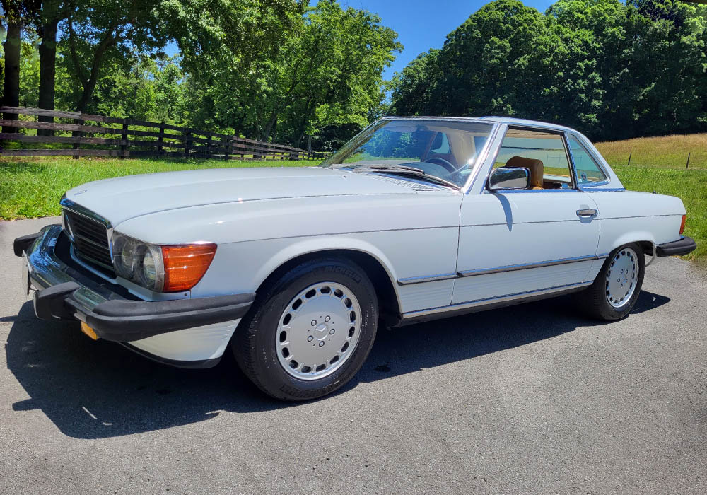 1st Image of a 1988 MERCEDES-BENZ 560 SL