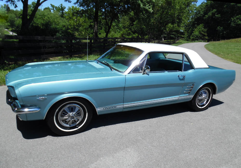 4th Image of a 1966 FORD MUSTANG