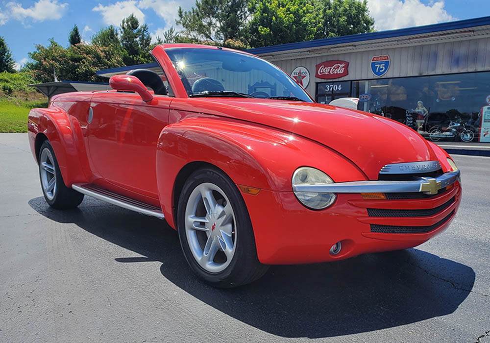 0th Image of a 2004 CHEVROLET SSR