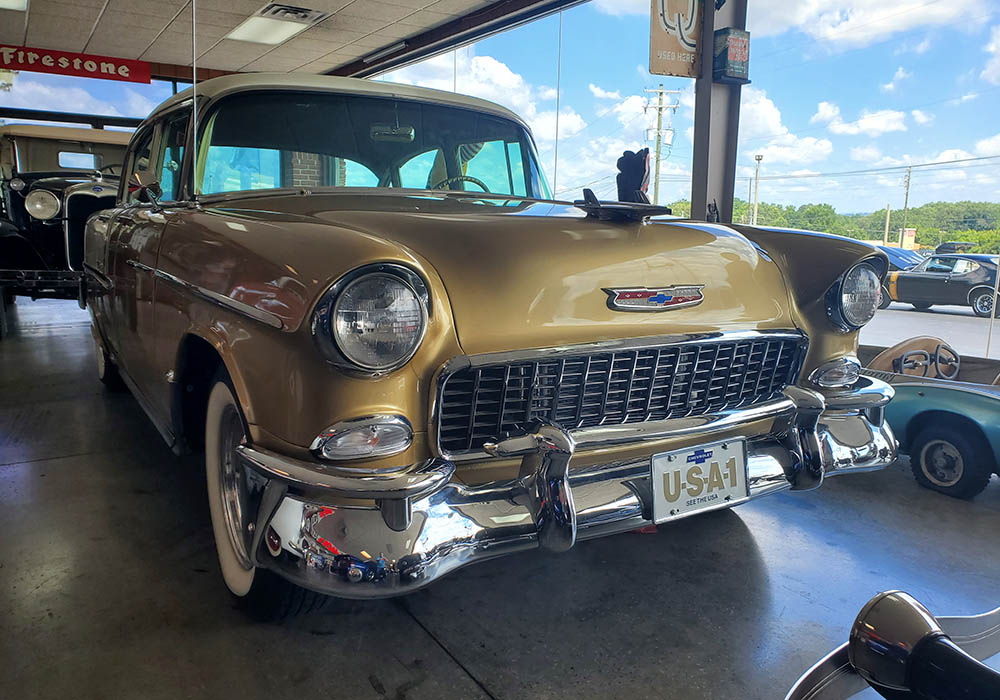 1st Image of a 1955 CHEVROLET BELAIR