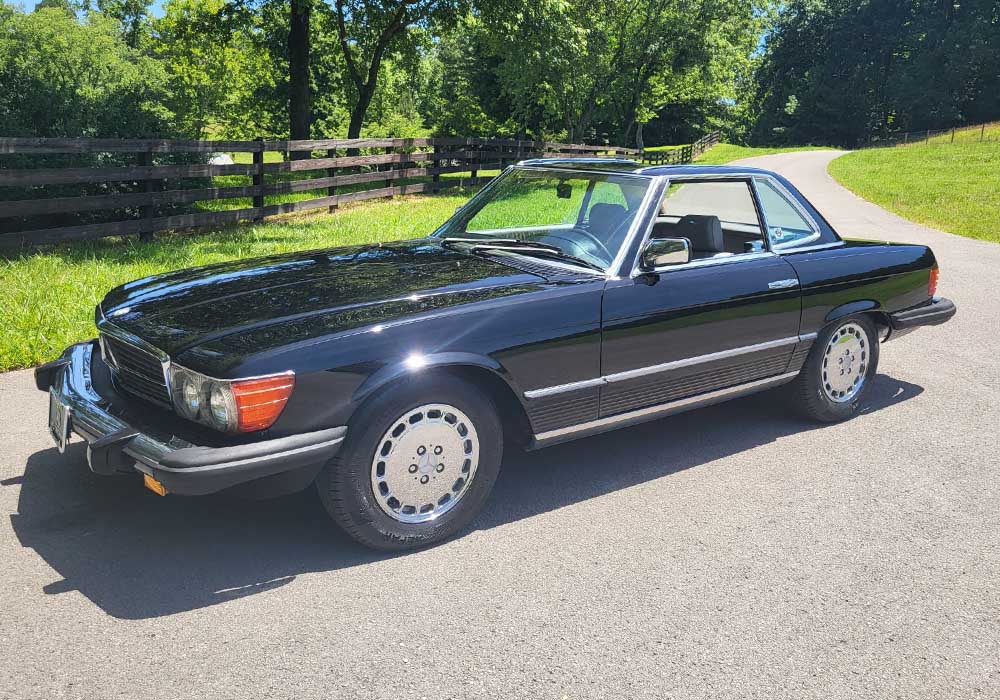 3rd Image of a 1985 MERCEDES-BENZ 380SL