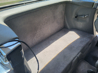Image 15 of 20 of a 1985 MERCEDES-BENZ 380SL