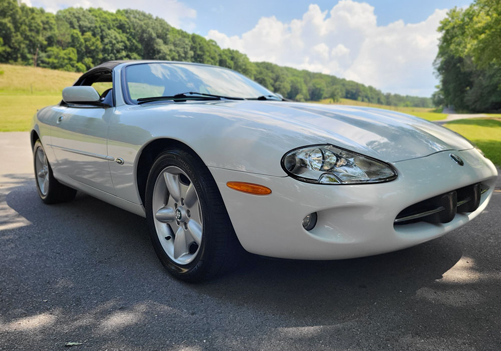 2nd Image of a 1999 JAGUAR XK