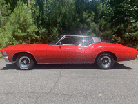 Image 8 of 37 of a 1971 BUICK RIVIERA