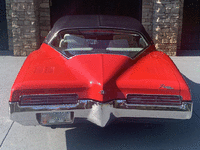 Image 13 of 37 of a 1971 BUICK RIVIERA