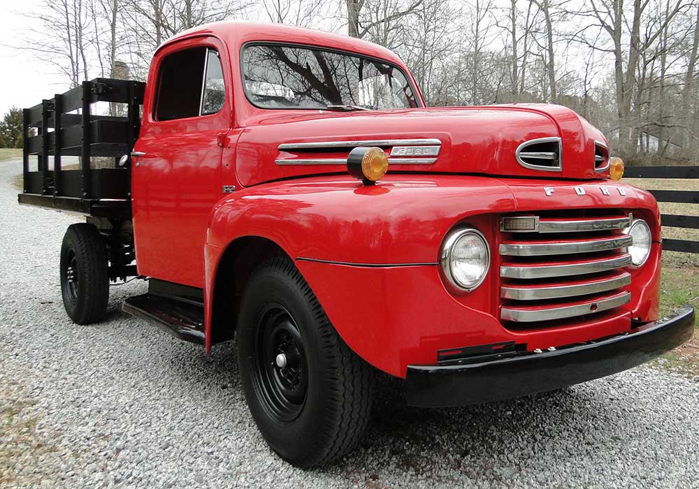 2nd Image of a 1948 FORD F2