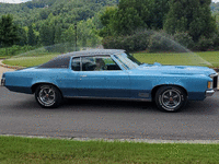 Image 6 of 28 of a 1970 PONTIAC GRAND PRIX