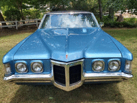 Image 7 of 28 of a 1970 PONTIAC GRAND PRIX