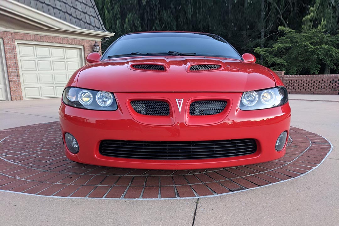 5th Image of a 2005 PONTIAC GTO